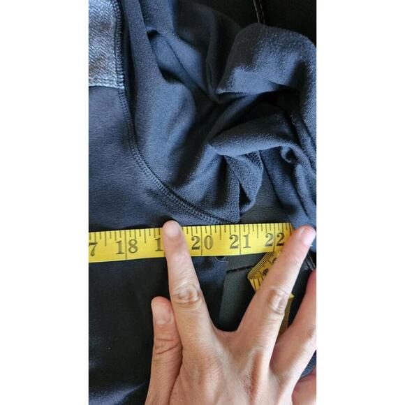 Lululemon Shirt Mens Medium Black Gray Long Sleeve Crewneck Athletic Performance - Picture 6 of 6